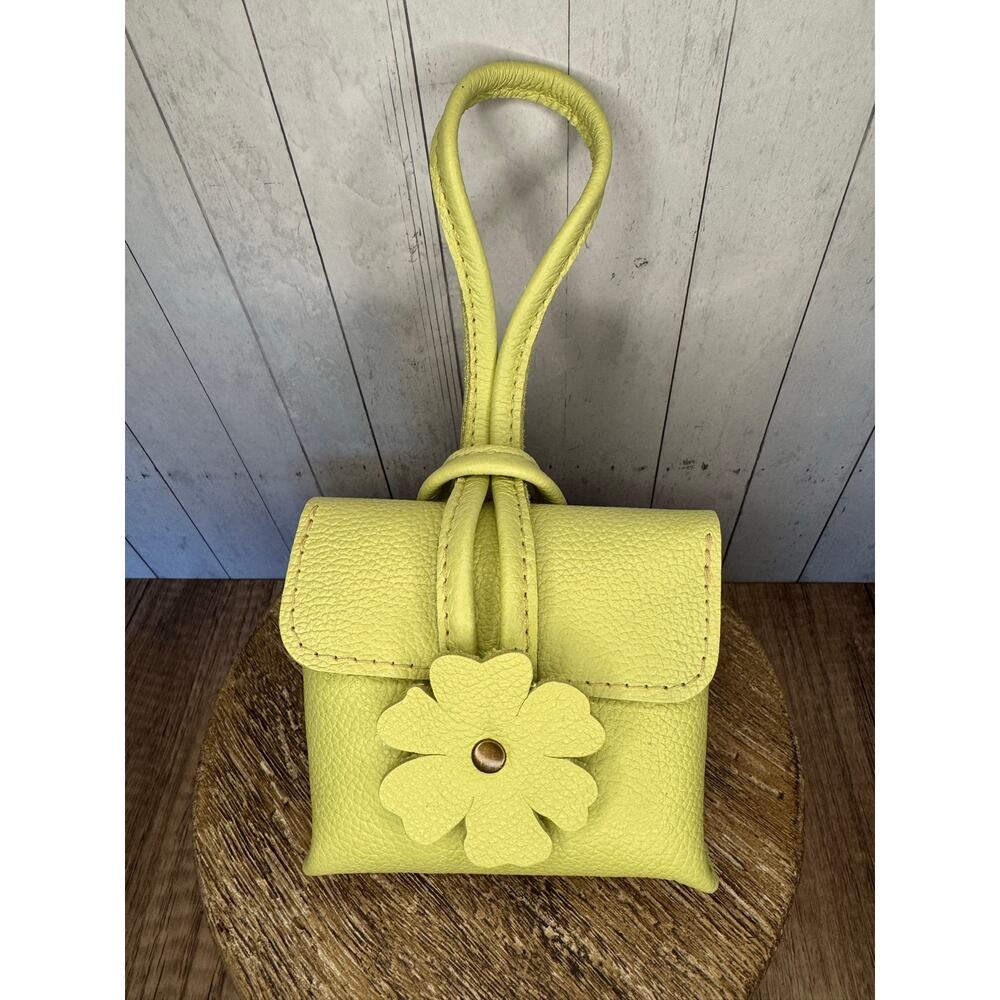 Portland Leather Blooming Wristlet Purse SHADOW LIME Wristlet FAST SHIP Bag